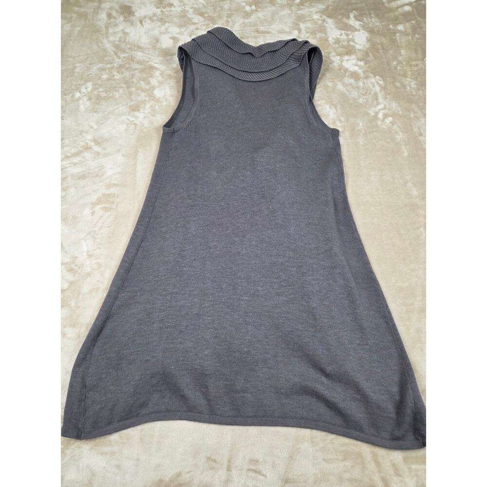 DressBarn Gray Sleeveless Cardigan - Picture 4 of 8